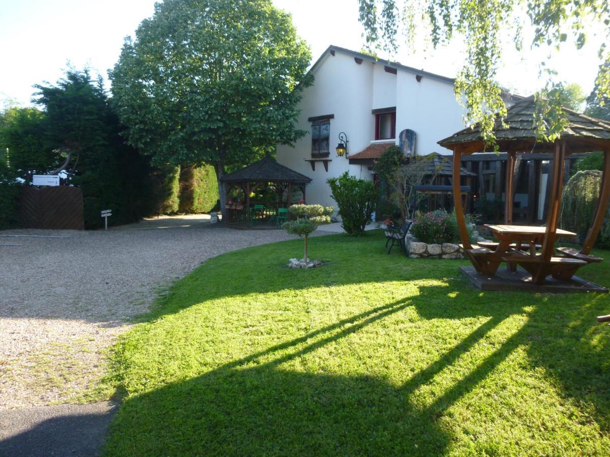 Hotel De La Bonnheure Bracieux Exterior foto