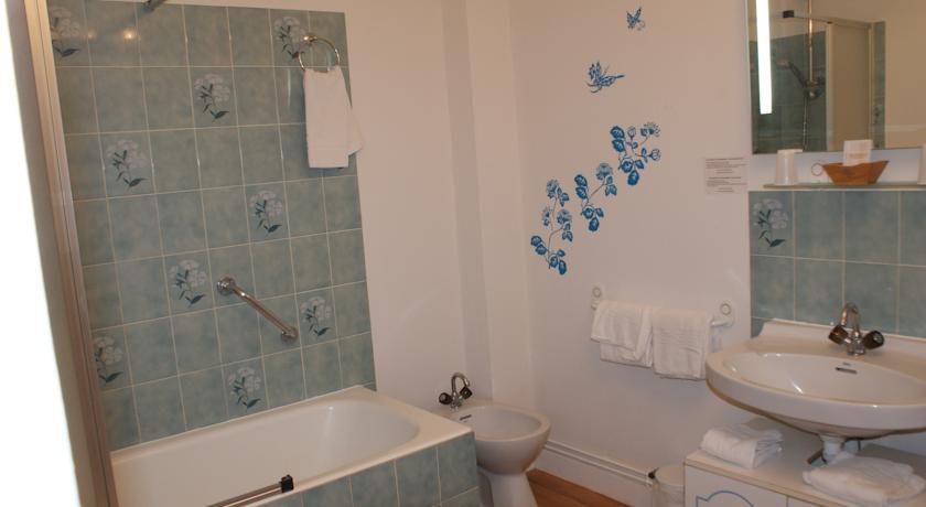 Hotel De La Bonnheure Bracieux Quarto foto
